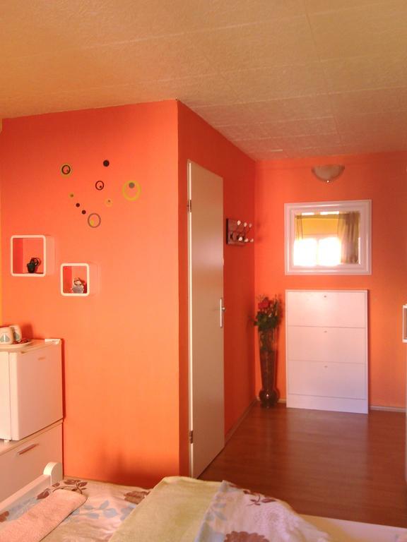 Studio And Rooms Korzo Rijeka Rom bilde